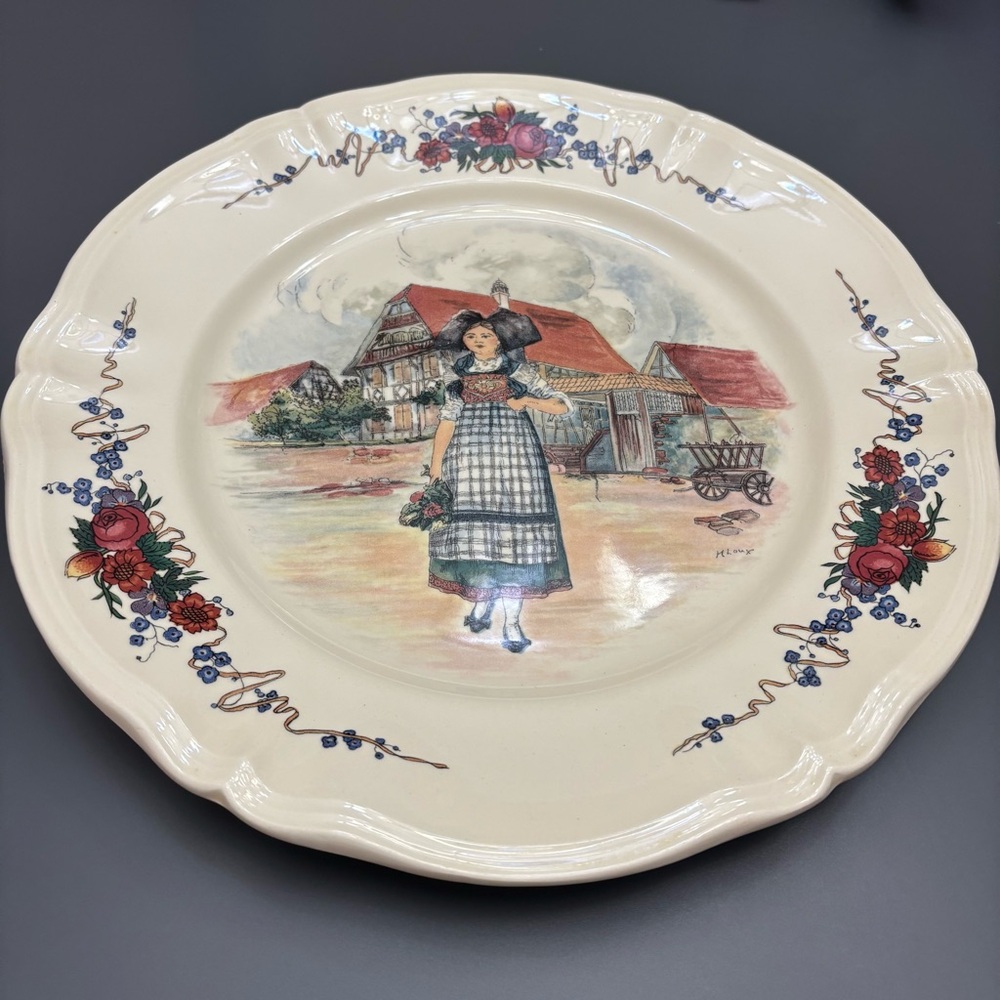 Sarreguemines France Obernai Faïence Alsatian Village 12.5" Chop Plate H. Loux